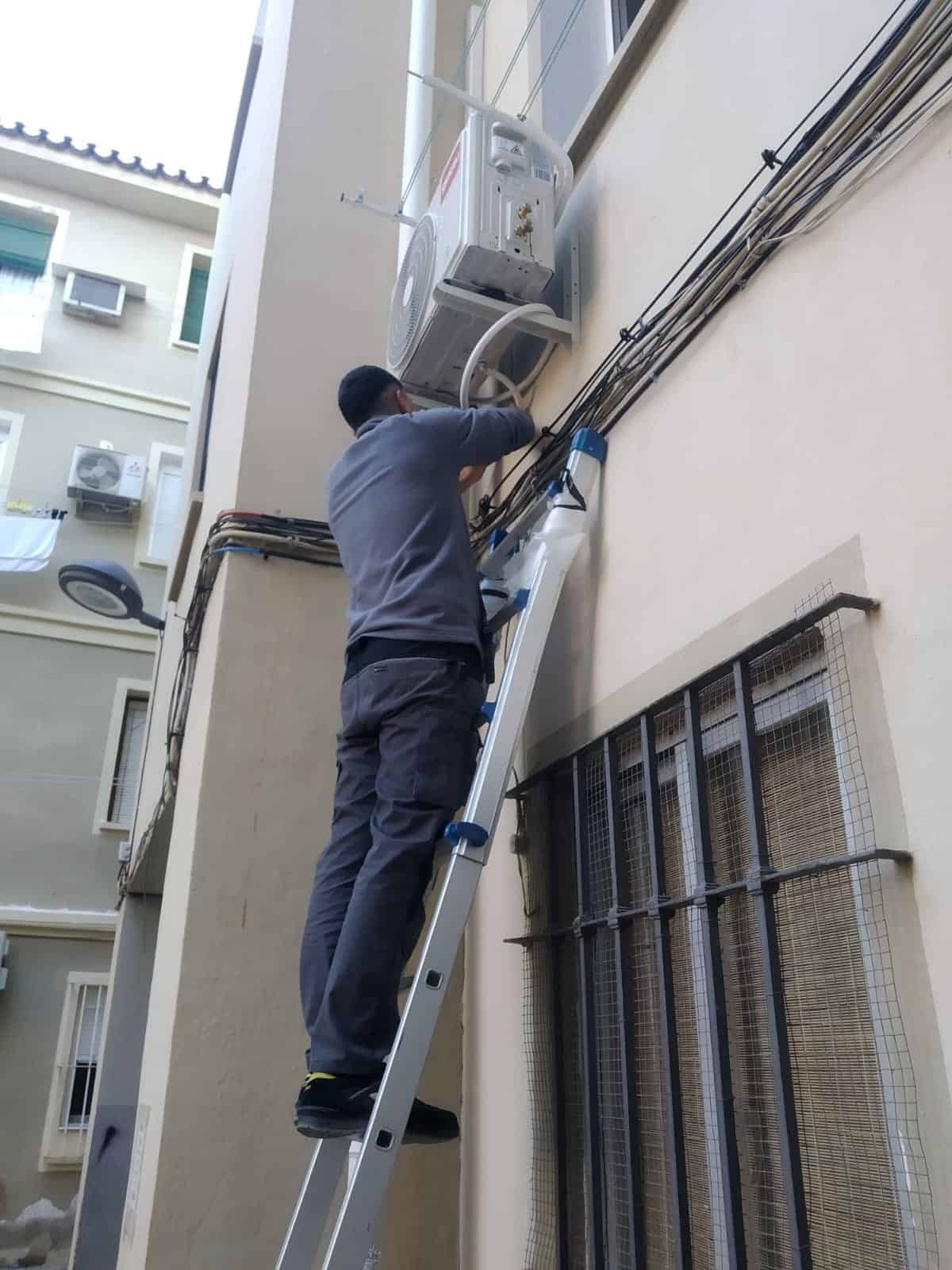 Instalación de Split en vivienda